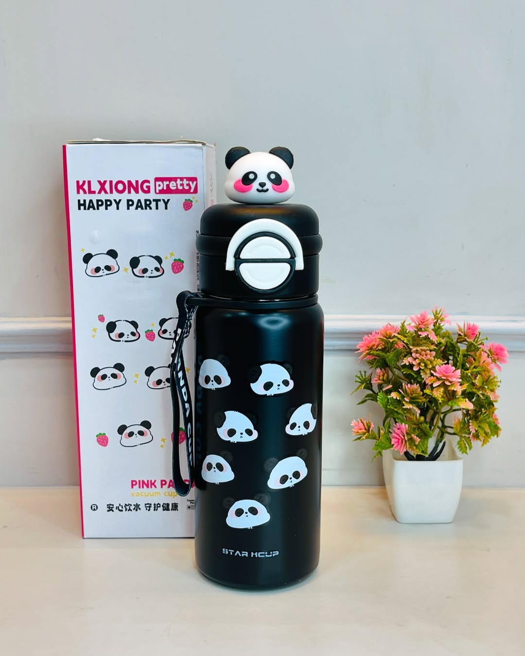 HOMIQUE Cute Panda Water Bottle with 3D Lid – 600ml Leakproof Kids Flask with Strap