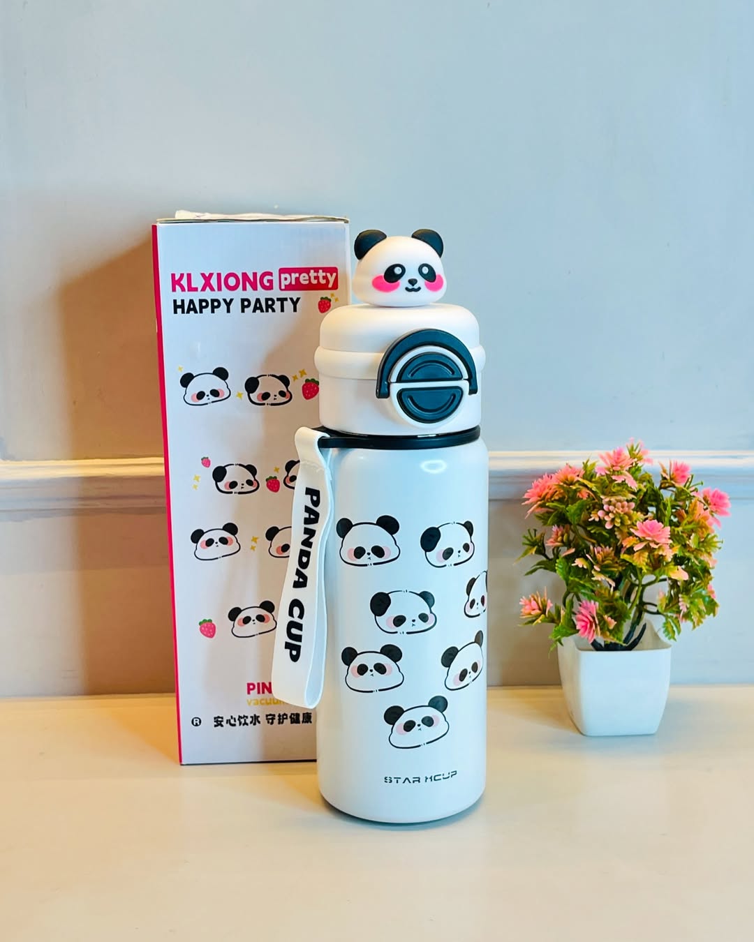 HOMIQUE Cute Panda Water Bottle with 3D Lid – 600ml Leakproof Kids Flask with Strap